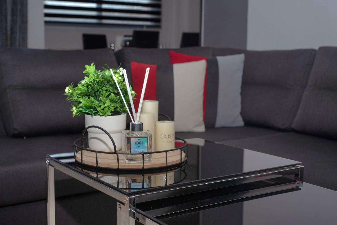 Atalandi Luxury Apartment Néa Péramos Esterno foto