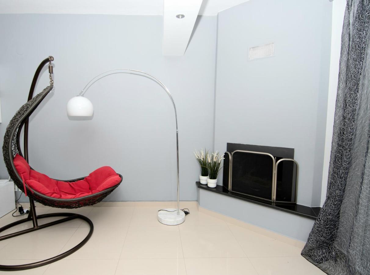 Atalandi Luxury Apartment Néa Péramos Esterno foto